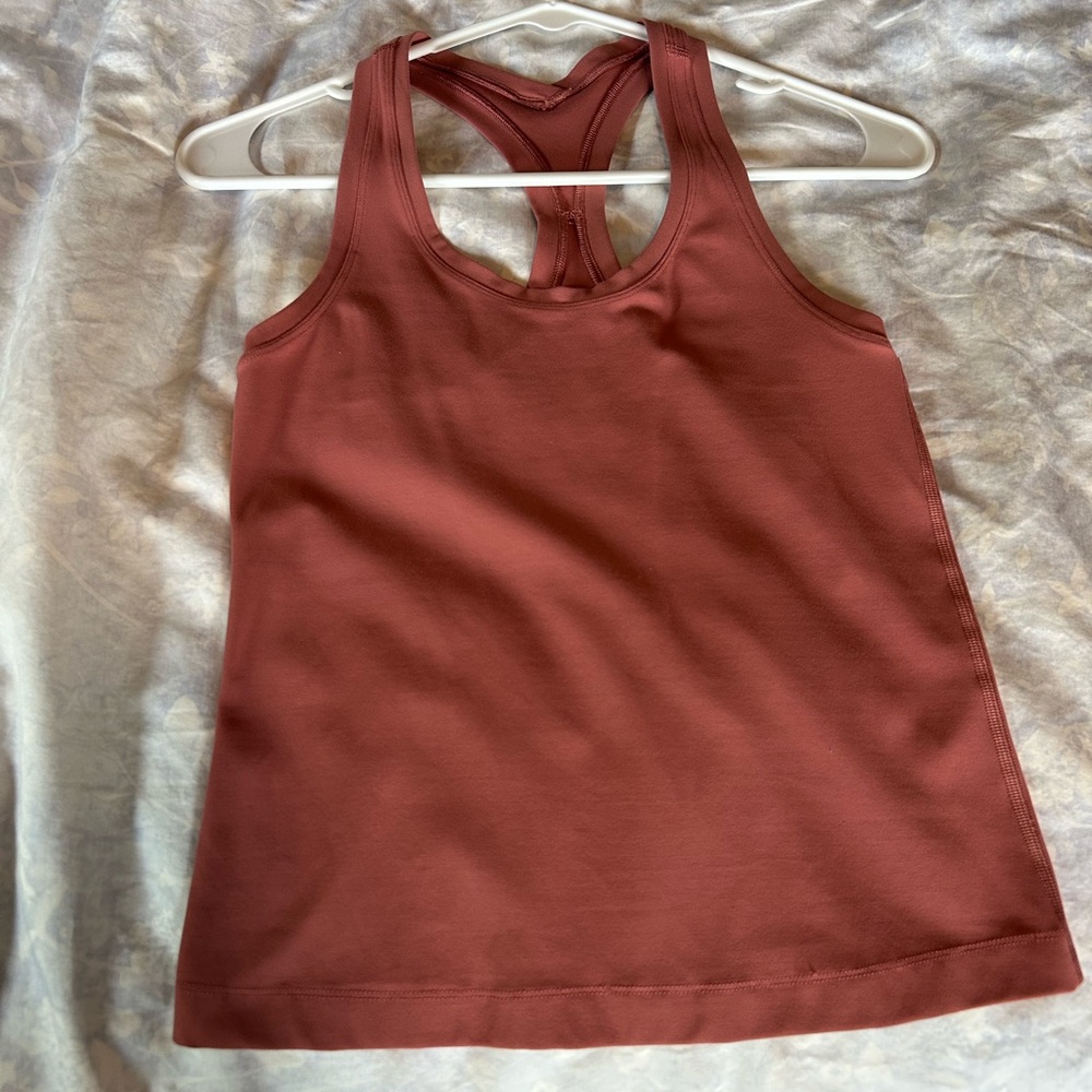 Lululemon cool racerback waist length size 6